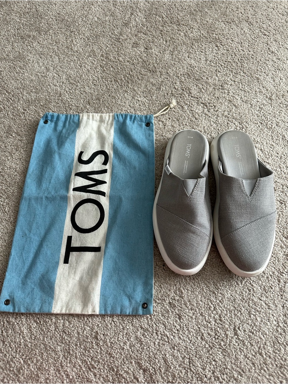 TOMS Gray Slip-On Mule Sneakers - Size 6.5